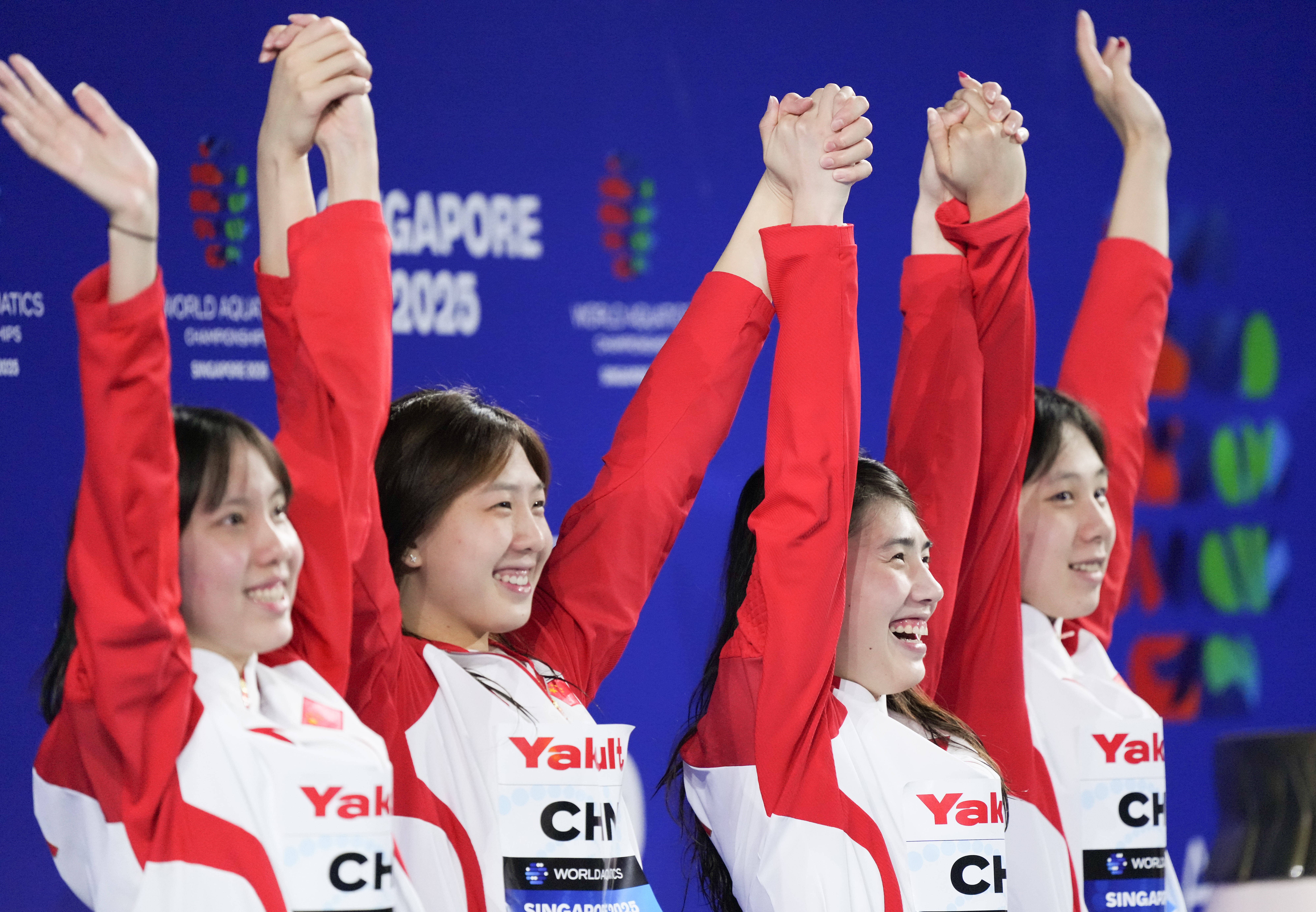 皇冠信用平台出租出售_游泳世锦赛：美国队打破世界纪录 中国队收获两银两铜