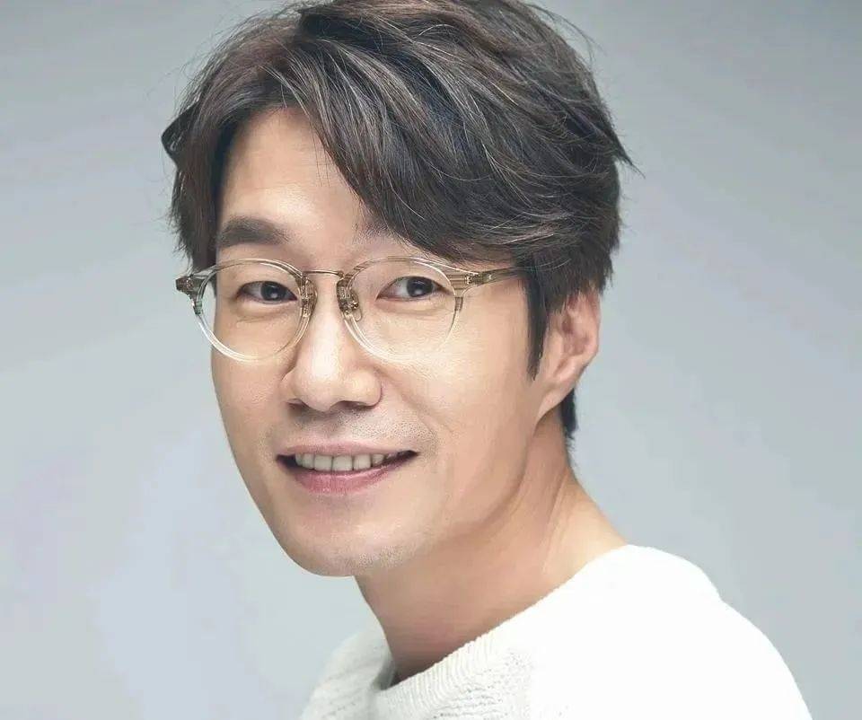 皇冠信用盘怎么申请_55岁男演员被发现在车内去世皇冠信用盘怎么申请，此前因酒驾被逮捕，曾出演《请回答1988》《素媛》