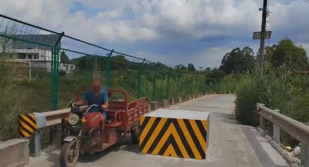 皇冠信用开户_广西一收费站超期收费引争议皇冠信用开户，公司：贷款未清延期至明年；此前被指设限宽墩防绕道逃费