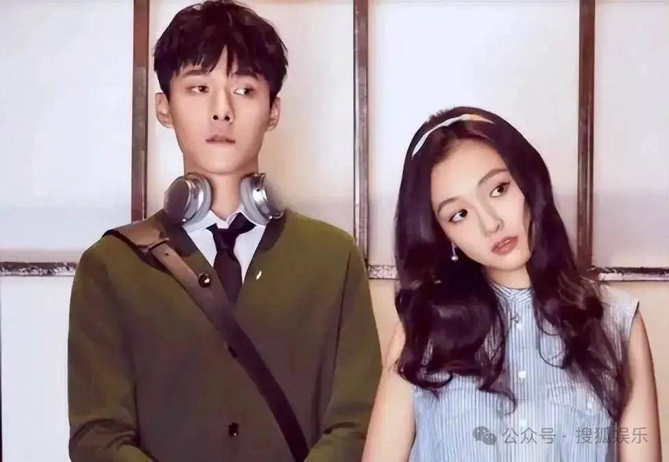 皇冠代理联系方式_离婚三年又被拍到亲密逛超市皇冠代理联系方式，他俩这是纯带娃还是真复合了？