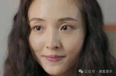 皇冠代理联系方式_离婚三年又被拍到亲密逛超市皇冠代理联系方式，他俩这是纯带娃还是真复合了？