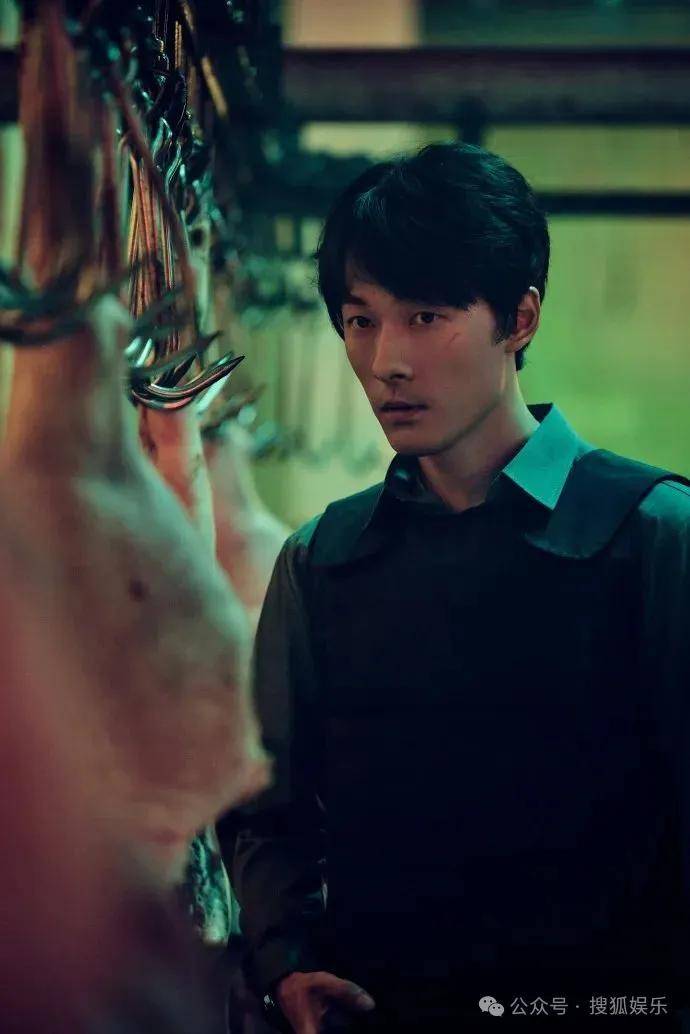 皇冠代理联系方式_离婚三年又被拍到亲密逛超市皇冠代理联系方式，他俩这是纯带娃还是真复合了？