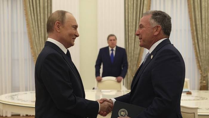 皇冠信用网会员注册网址_普京与美特使聊了3小时之后皇冠信用网会员注册网址，特朗普决定用50%的关税惩罚印度