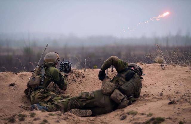 皇冠信用网在线申请_血战500天后皇冠信用网在线申请，乌东重镇升起俄罗斯国旗：北约32国只剩一个选择