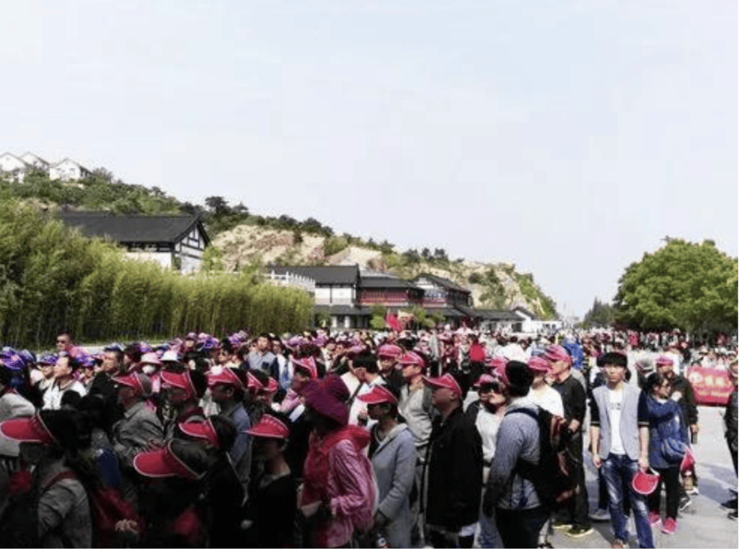 皇冠信用網_99元豪华游皇冠信用網，被骗到内裤不剩