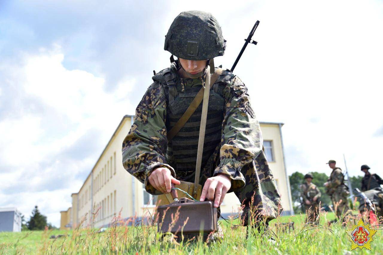 瑞典超级联赛_乌克兰爆出猛料瑞典超级联赛，白俄罗斯即将宣布紧急戒严，组三国联军直扑基辅