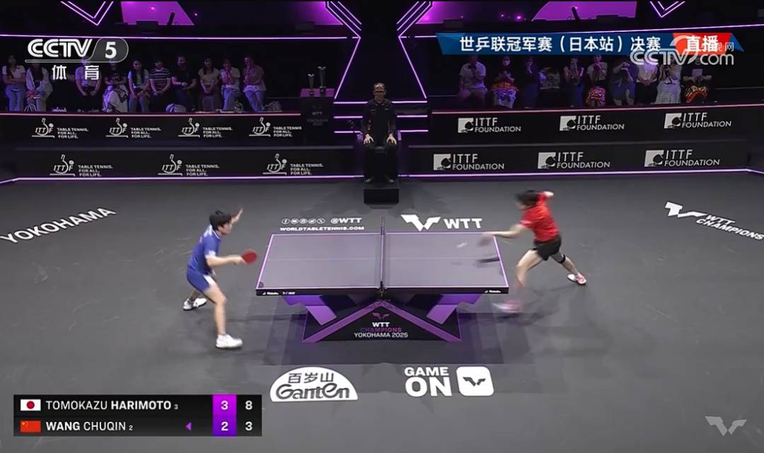 皇冠信用网会员_张本智和夺冠皇冠信用网会员，4比2胜王楚钦，赛后脱衣庆祝与王皓握手；此前称王皓握手“太敷衍”