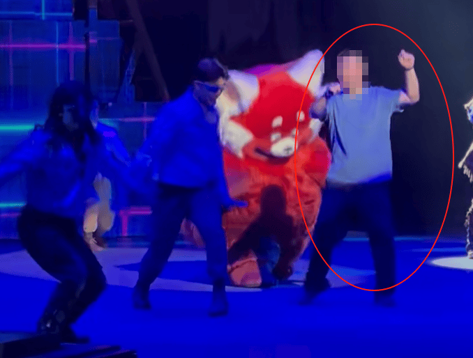 皇冠信用网代理注册_严重违反规定皇冠信用网代理注册！上海迪士尼通报：2年内禁止入园