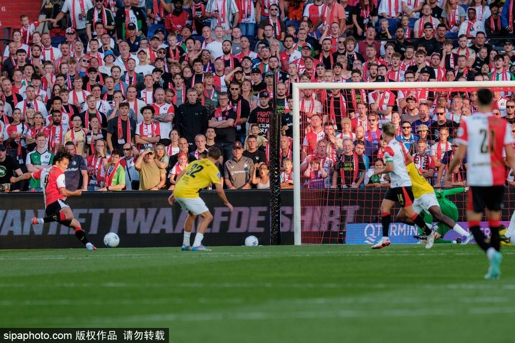 如何找当地皇冠代理_费内巴切5-2逆转费耶诺德晋级欧冠资格赛：弗雷德的超级世界波引爆全场