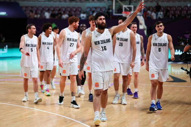 皇冠信用網在哪里开通_前瞻｜中国男篮半决赛对阵新西兰 考验后卫线防守能力