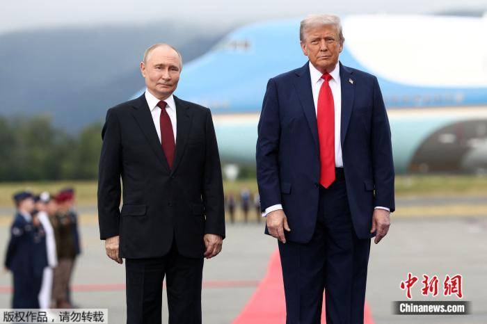 皇冠信用网登3代理_美媒：普京英语流利皇冠信用网登3代理，和特朗普同乘专车时无译员随行