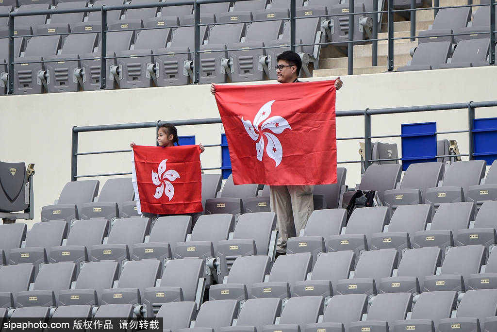 五大联赛2026_亚泰主场1-0领先梅州五大联赛2026，卡米洛头球破门成关键时刻