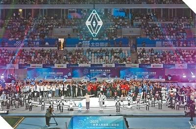 特温特vsPSV埃因霍温_全球首个人形机器人运动会精彩瞬间（新时代画卷）