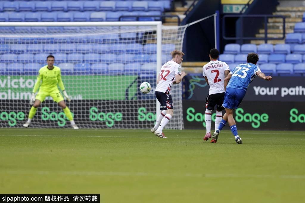 法国甲组联赛_阿森纳力克曼联法国甲组联赛，为什么更该高兴的是曼联？