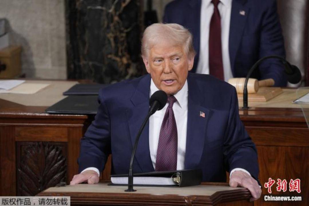 英格兰联赛直播_特朗普告诉泽连斯基：放弃克里米亚英格兰联赛直播，永远不得加入北约