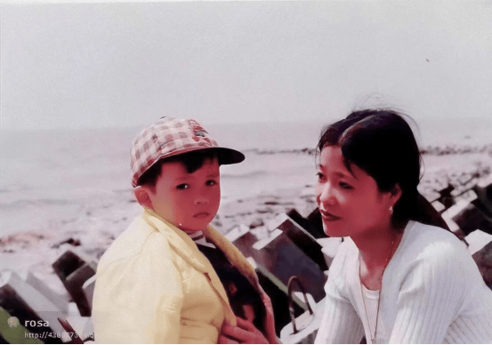 皇冠信用盘账号注册_“送上海市区一套房”！夫妇重金悬赏被拐26年儿子线索：人贩子已减刑出狱皇冠信用盘账号注册，儿子仍下落不明！年年都为儿子备份礼物