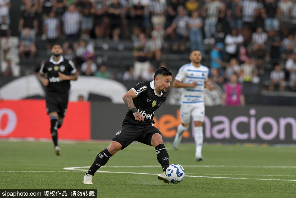 皇冠信用网去哪里弄_阿图尔租借回归：尤文图斯与格雷米奥达成协议背后的故事