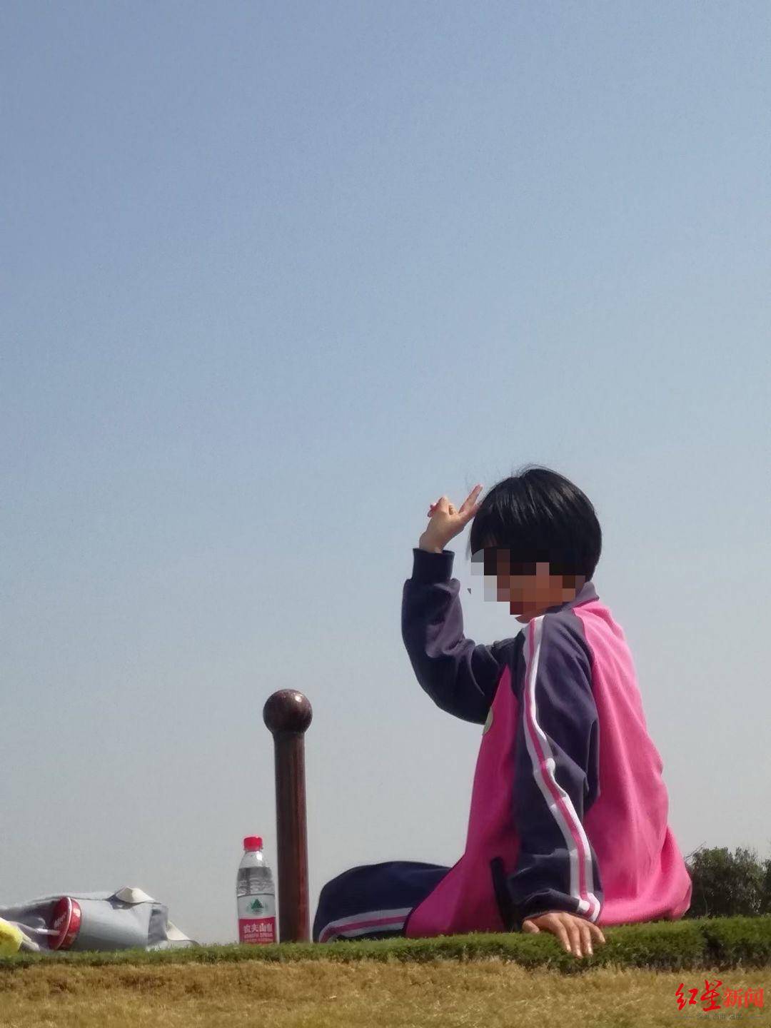 皇冠会员如何申请_高一女生军训第三天倒地后死亡皇冠会员如何申请，家属：她以前在篮球队，体质不差