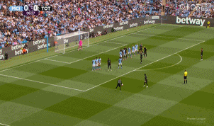 皇冠信用在线开户_半场-曼城暂0-2热刺 特拉福德失误送礼理查利森助攻约翰逊破门