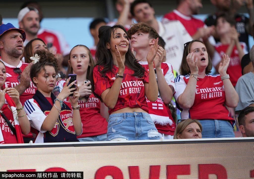 马赛vs巴黎_阿森纳双星伤情分析：萨卡或缺阵2-6周马赛vs巴黎，厄德高能否在一个月内复出？