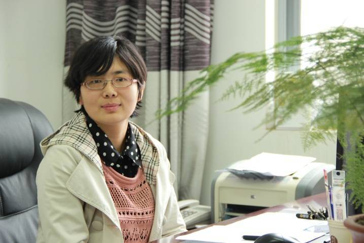 斯佩齐亚vs卡坦萨罗_80后白莹出任河南大学副校长斯佩齐亚vs卡坦萨罗，曾破格晋升为教授