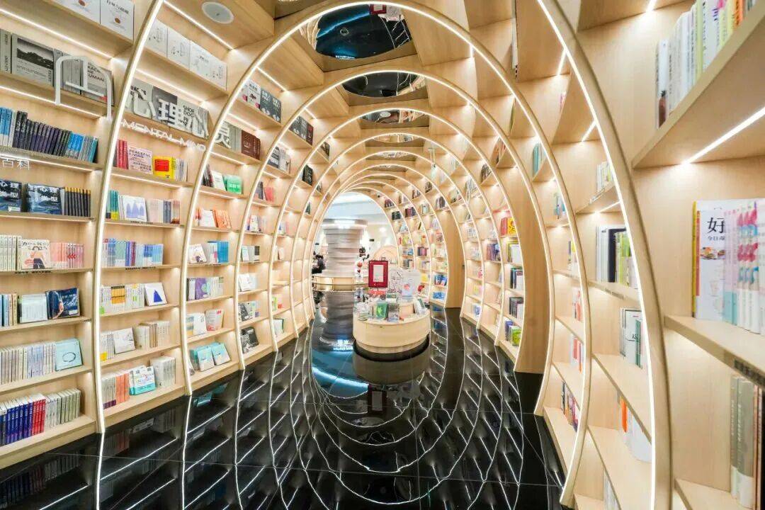 皇冠信用網登1,登2,登3出租_七夕基础皇冠信用網登1,登2,登3出租，仪式感就不基础！去保定，赴一场山河为证的深情之约