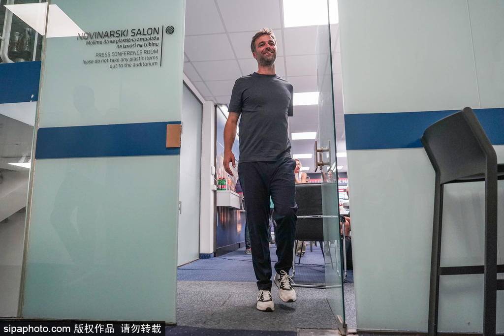 皇冠信用網平台代理_青岛海牛1-0领先河南队：林创益补时破门与王国明神扑的精彩上半场回顾