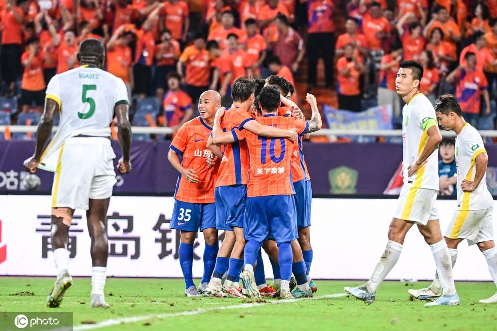 罗斯托夫vs格罗兹尼艾哈迈德_惨案罗斯托夫vs格罗兹尼艾哈迈德！中超-卡扎大四喜马德鲁加双响 泰山6-0复仇国安