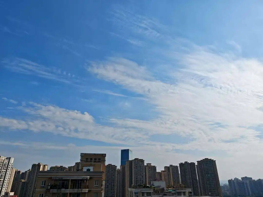 阿里斯vs帕纳多里高斯_高温：我又回来了……未来重庆最高气温将逐日升至39℃阿里斯vs帕纳多里高斯！