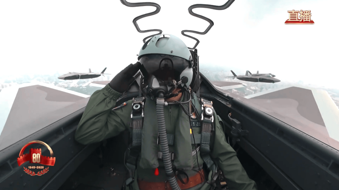 依斯麦里vs加斯马哈拉_歼-20S、歼-15DT、歼-35……震撼亮相依斯麦里vs加斯马哈拉！