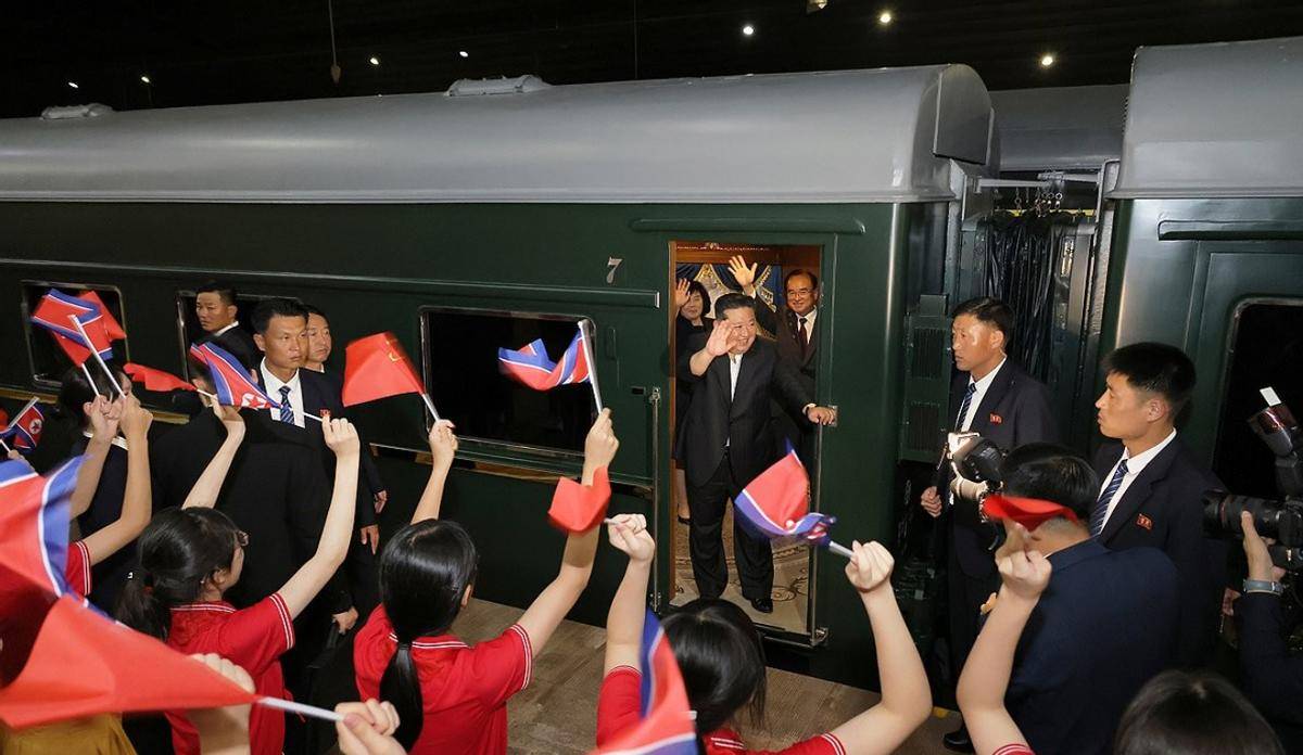 意利21vs 黑U21_5天4夜访华行程圆满结束意利21vs 黑U21，金正恩启程回国前，对中方说了句肺腑之言！