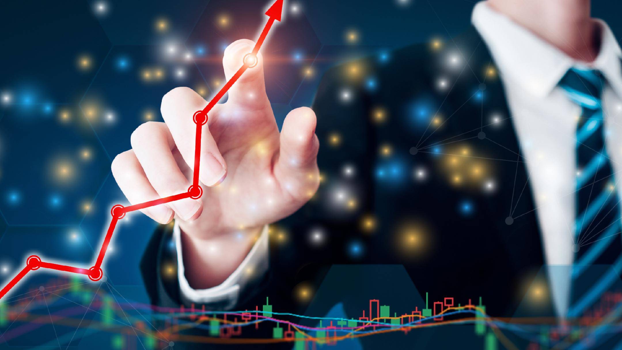 德文波特城前锋vs 南霍巴特_股市起伏中的投资者：“千万富婆”亏得没食欲 “房爷”卖房建仓底气足