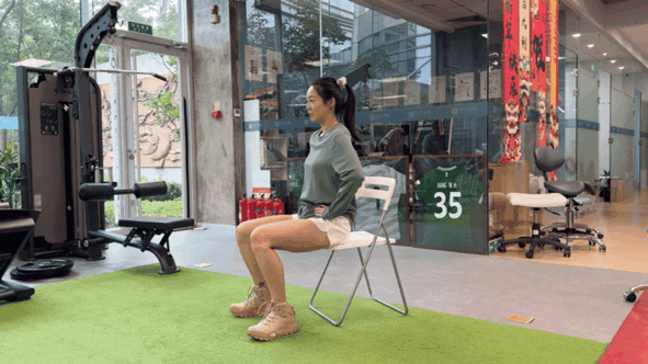 皇冠足球平台代理_身体有这 5 种表现皇冠足球平台代理，说明你的骨头已经悄悄变脆了！越早知道越好