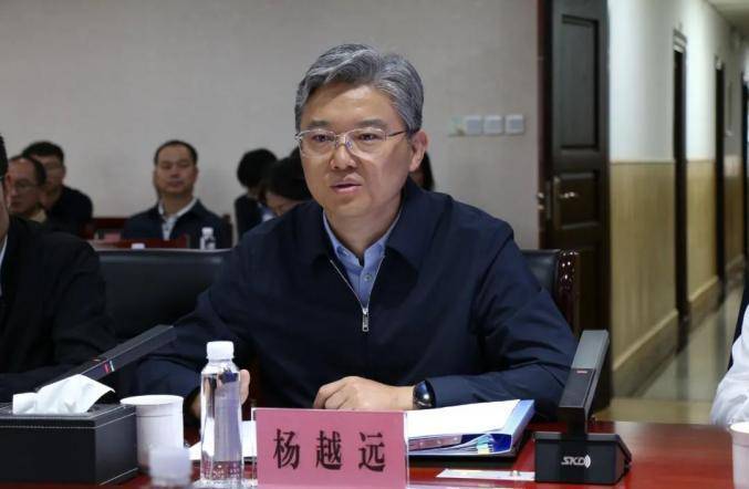 皇冠信用网登3代理_云南省纪委副书记杨越远已任昆明市委副书记