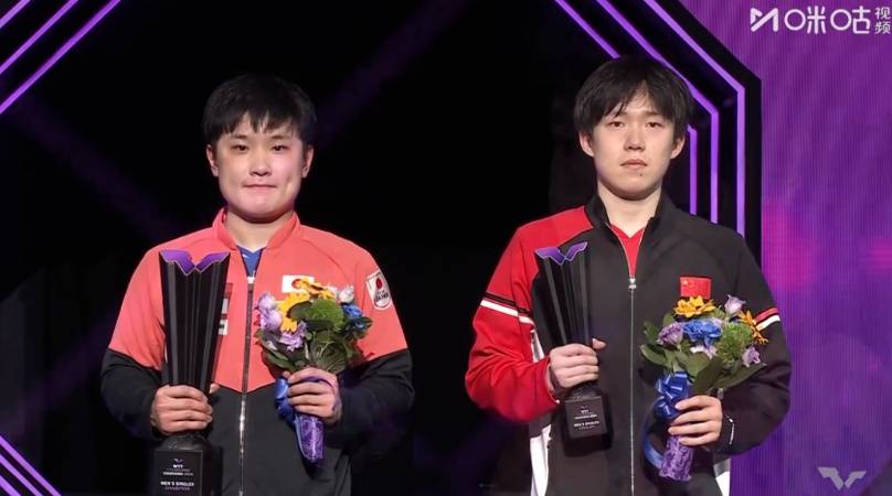 皇冠信用網哪里申请_一轮游！张本智和0比3不敌薛飞皇冠信用網哪里申请，日本男乒全部出局，现场观众大喊“张本智和医疗暂停”