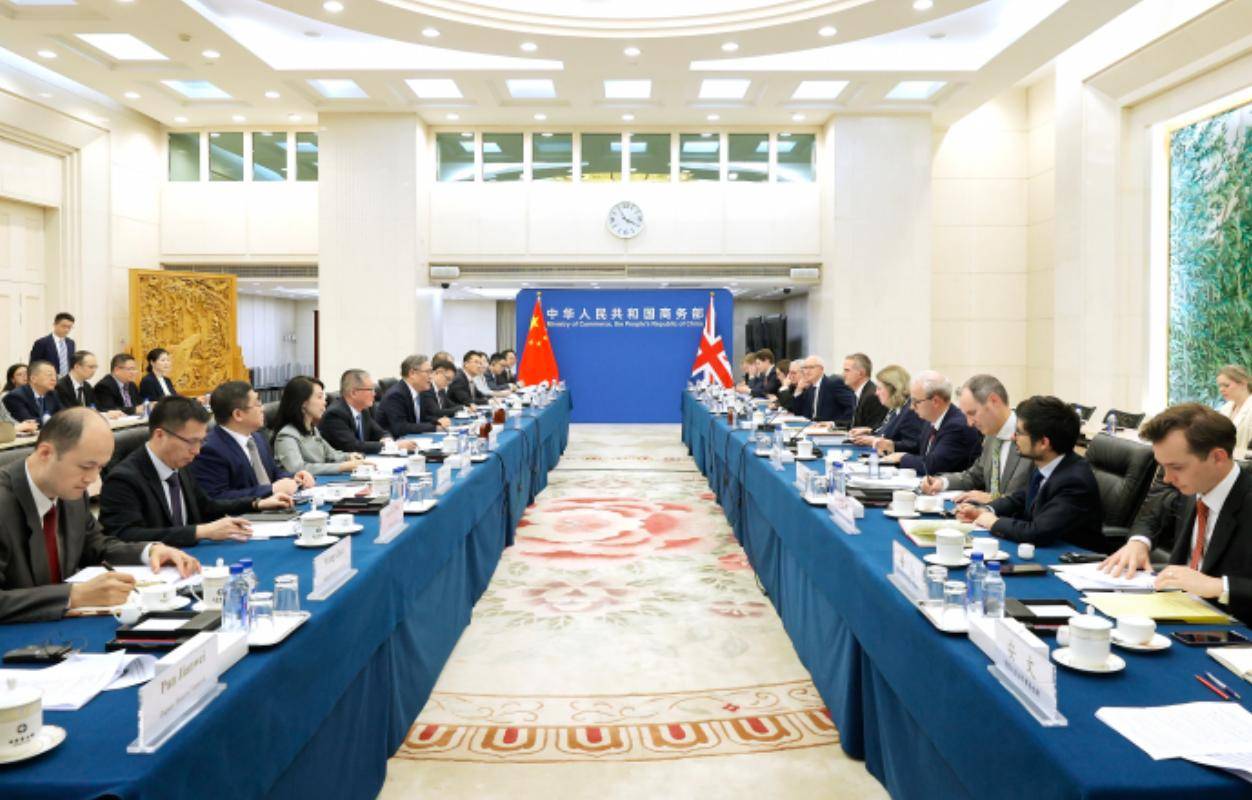 布伦特福德vs切尔西_中英签署协议不到24小时布伦特福德vs切尔西，英国就宣布制裁3家中企，中方：立即纠正错误