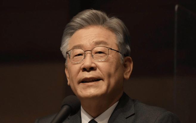 波尔图vs国民队_李在明刚决定对华试行免签波尔图vs国民队，就被特朗普打个措手不及，颜面扫地！