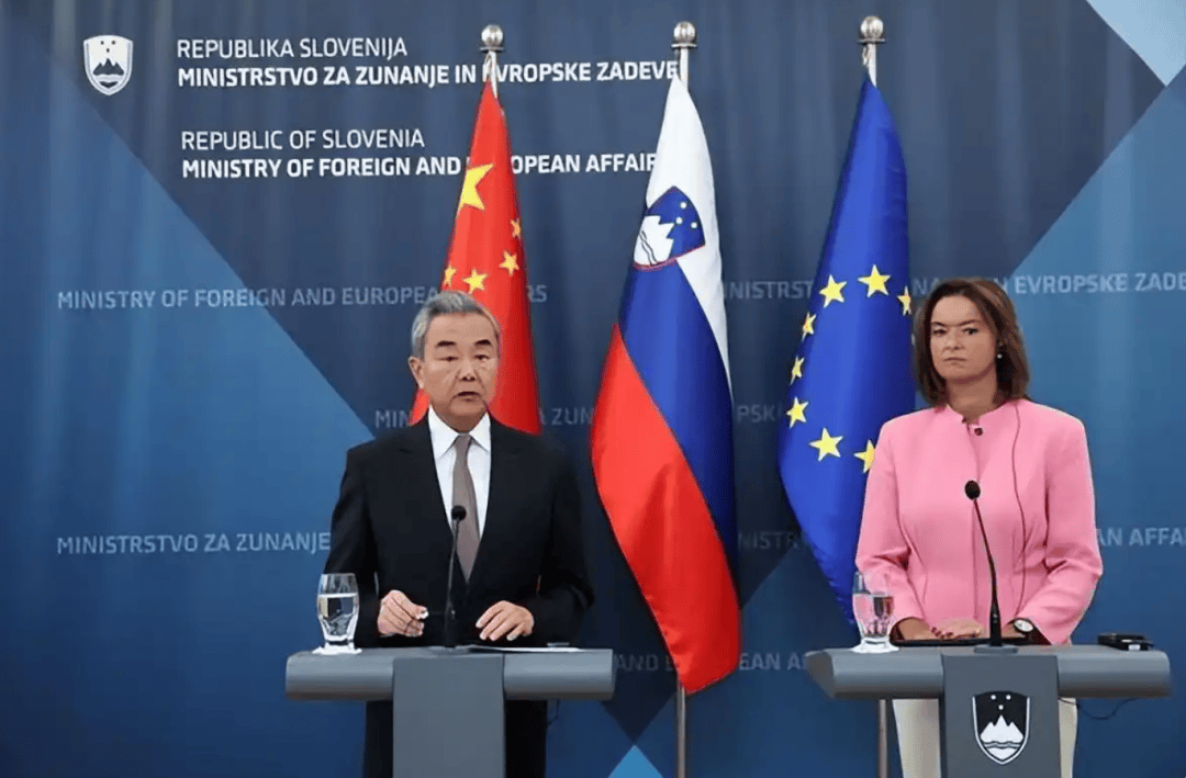 乌克兰超级联赛_王毅表态：中方不参与、不策划战争