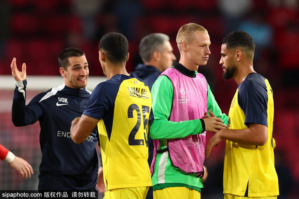 皇冠信用盘结算日是哪天_足协评议：李可对王大雷动作不构成犯规皇冠信用盘结算日是哪天，汪海健进球有效判罚正确