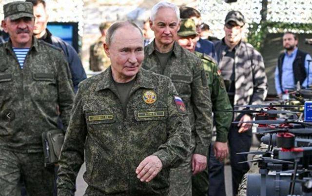 皇冠信用网怎么申请_10万大军压境北约皇冠信用网怎么申请，普京递话，美印罕见全部入场！唯独少了中国？