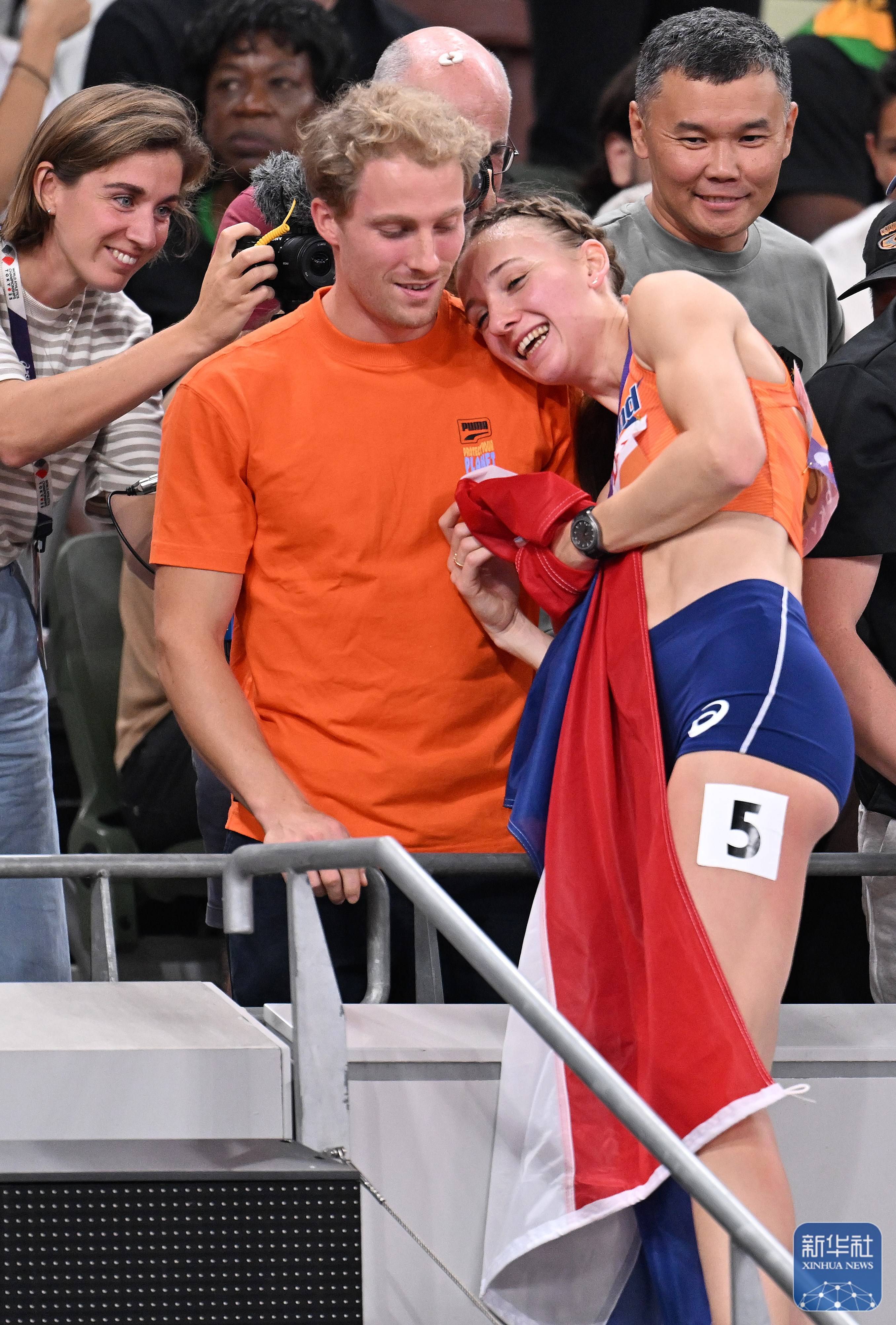 皇冠信用开号_田径世锦赛丨荷兰选手费姆克女子400米栏夺冠