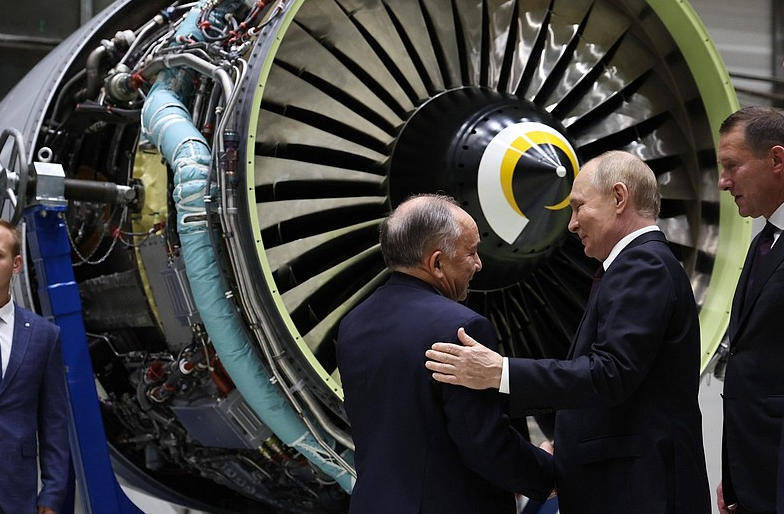 怎么注册皇冠信用網_俄罗斯副总理：计划向中国飞机提供重型发动机