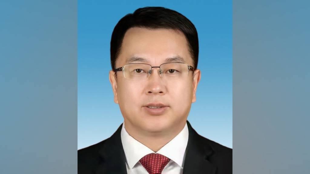 皇冠信用网怎么开通_鹰潭市委书记许南吉履新江西省财政厅党组书记