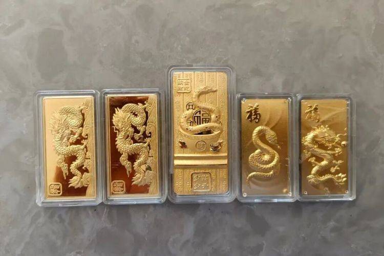 皇冠信用网登123_10余万黄金寄出后皇冠信用网登123，男子冲进派出所！