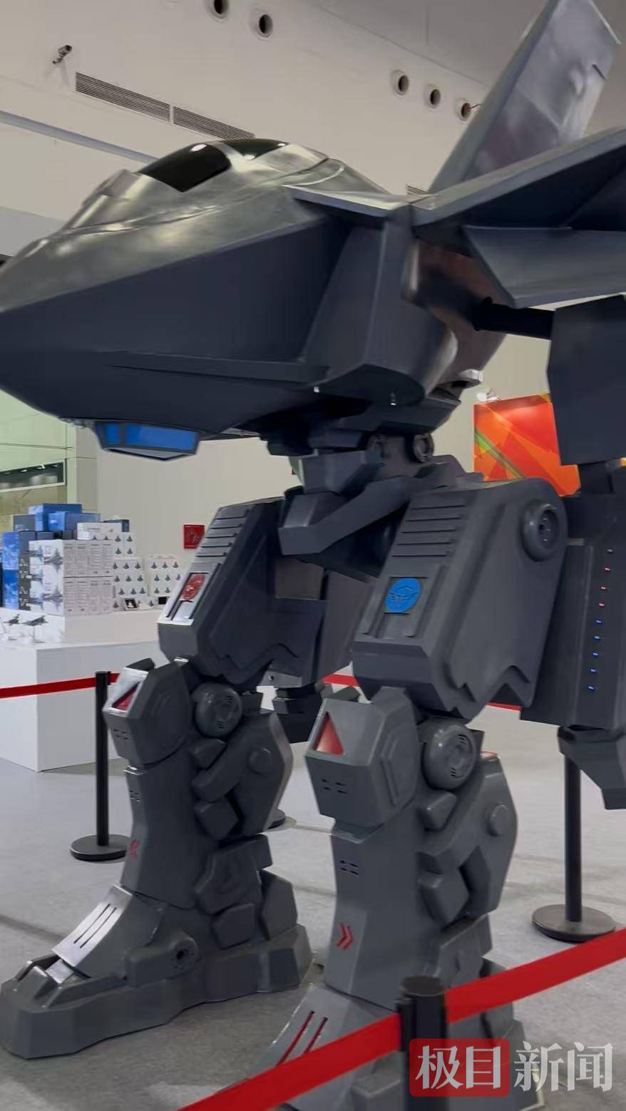 如何代理皇冠信用網_弹出福建舰如何代理皇冠信用網，变身“机器人”！歼-35战机机甲重磅亮相