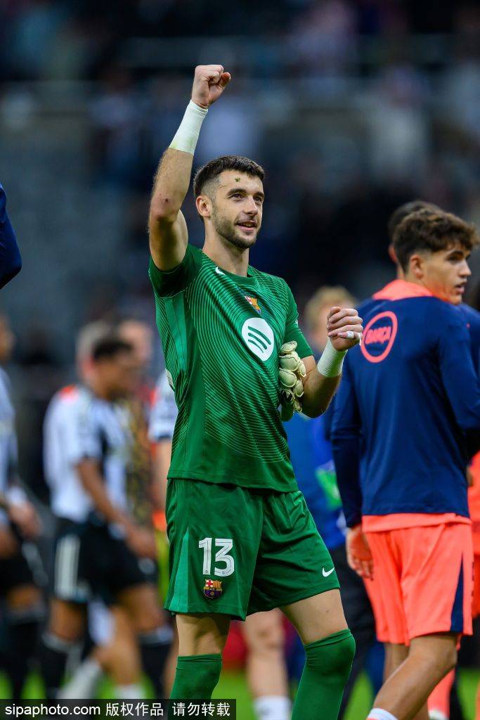 皇冠信用网怎么代理_巴萨对决巴黎：20亿欧元豪门碰撞皇冠信用网怎么代理，谁能称霸欧洲？