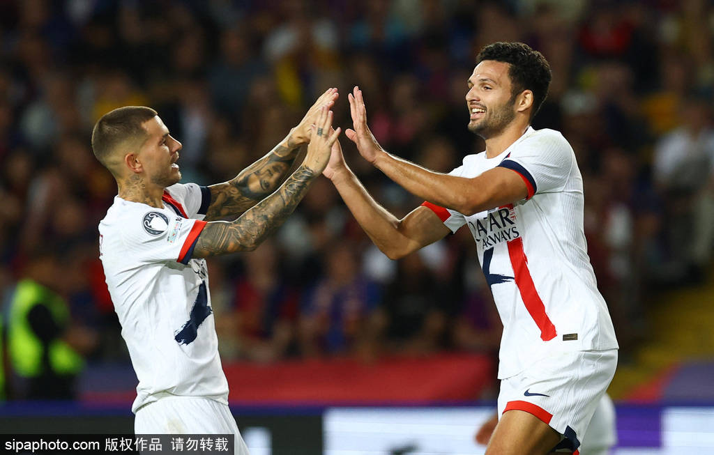 皇冠信用网去哪里弄_欧冠-费兰建功拉莫斯第90分钟绝杀 巴黎客场2-1逆转巴萨