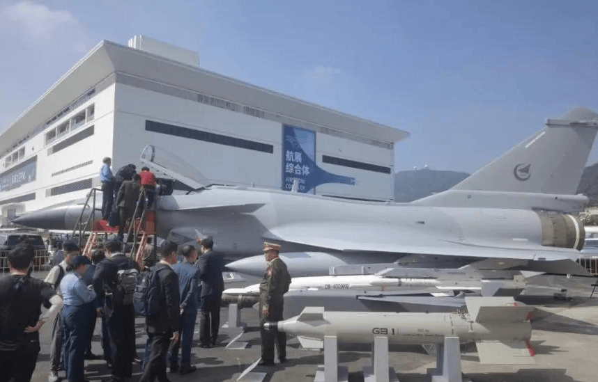 如何申请到皇冠信用网_联合国恢复制裁如何申请到皇冠信用网，伊朗专家：与歼10和歼35终究无缘，真正敌人出现