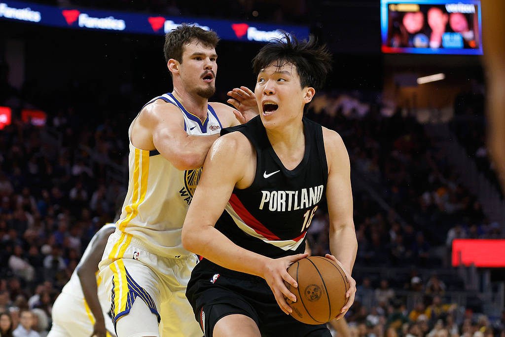 皇冠信用网代理注册_季前赛-杨翰森首秀4+4+1+6犯离场 开拓者负勇士