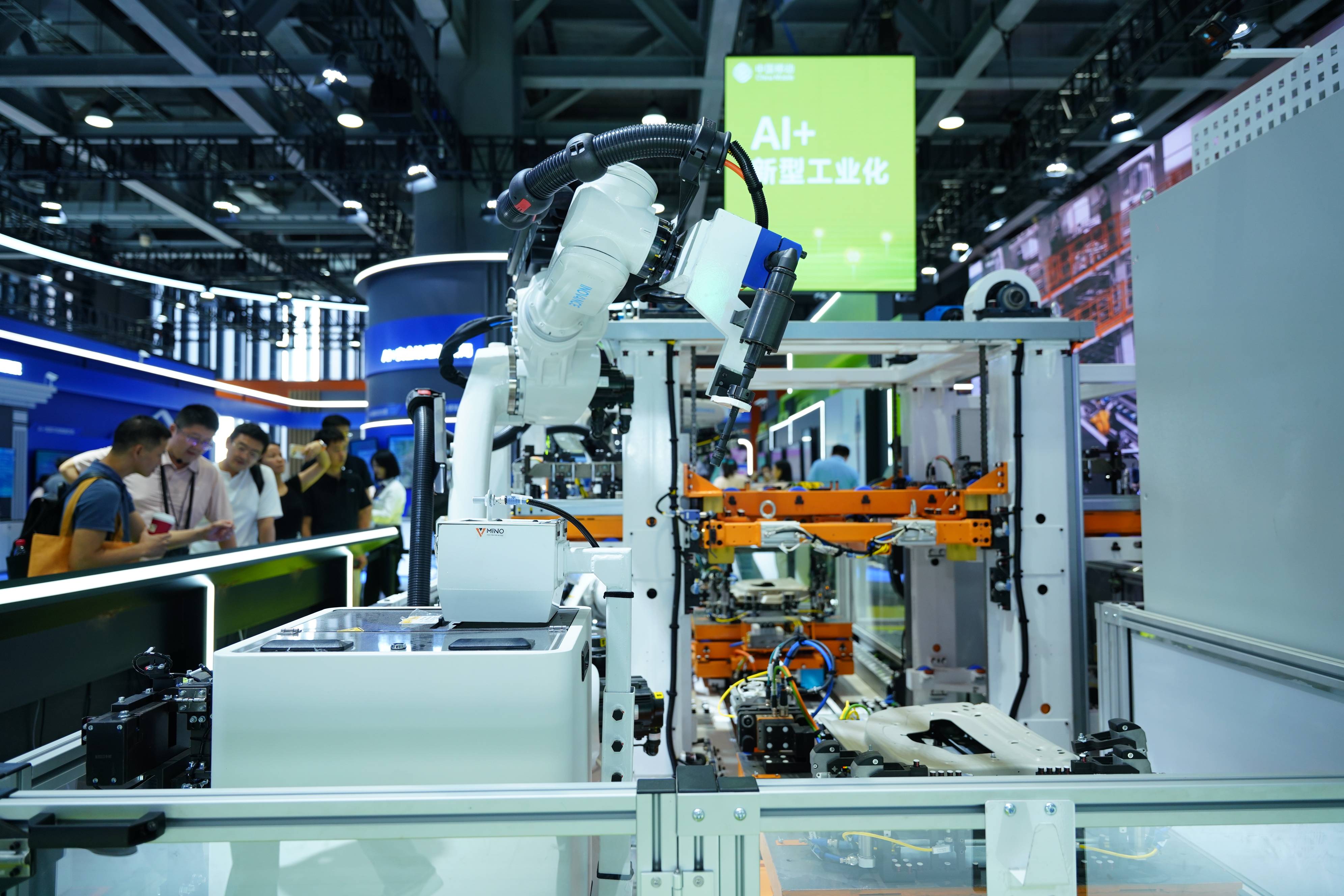 皇冠信用盘出租_移路有AI｜看点十足皇冠信用盘出租！2025中国移动全球合作伙伴大会变身“AI嘉年华”